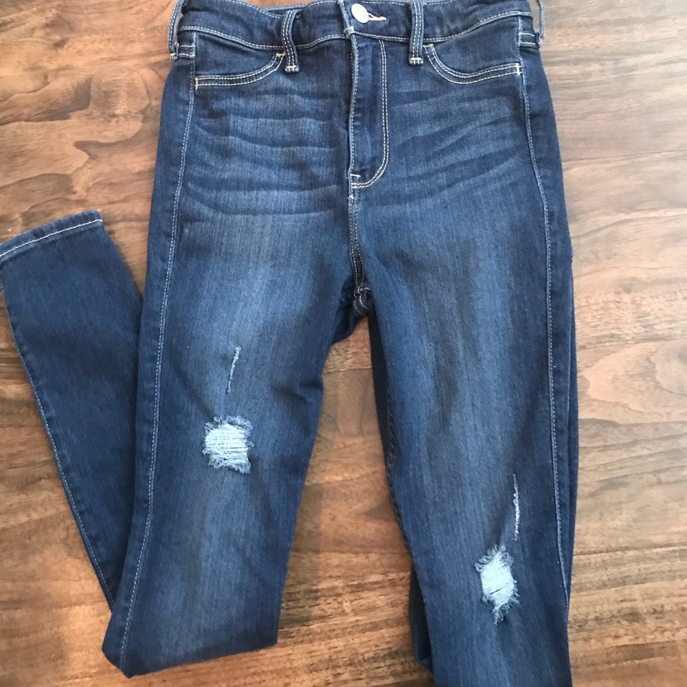 Hollister distressed jeggings